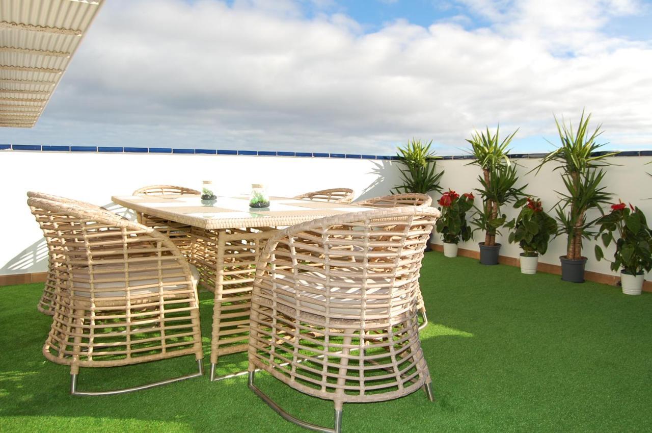 Luxus Apartment Mit Klimaanlage 코스타카르마 외부 사진